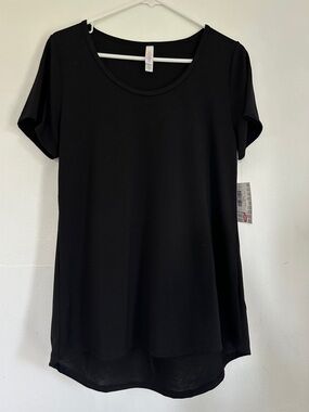 LuLaRoe Classic Tee